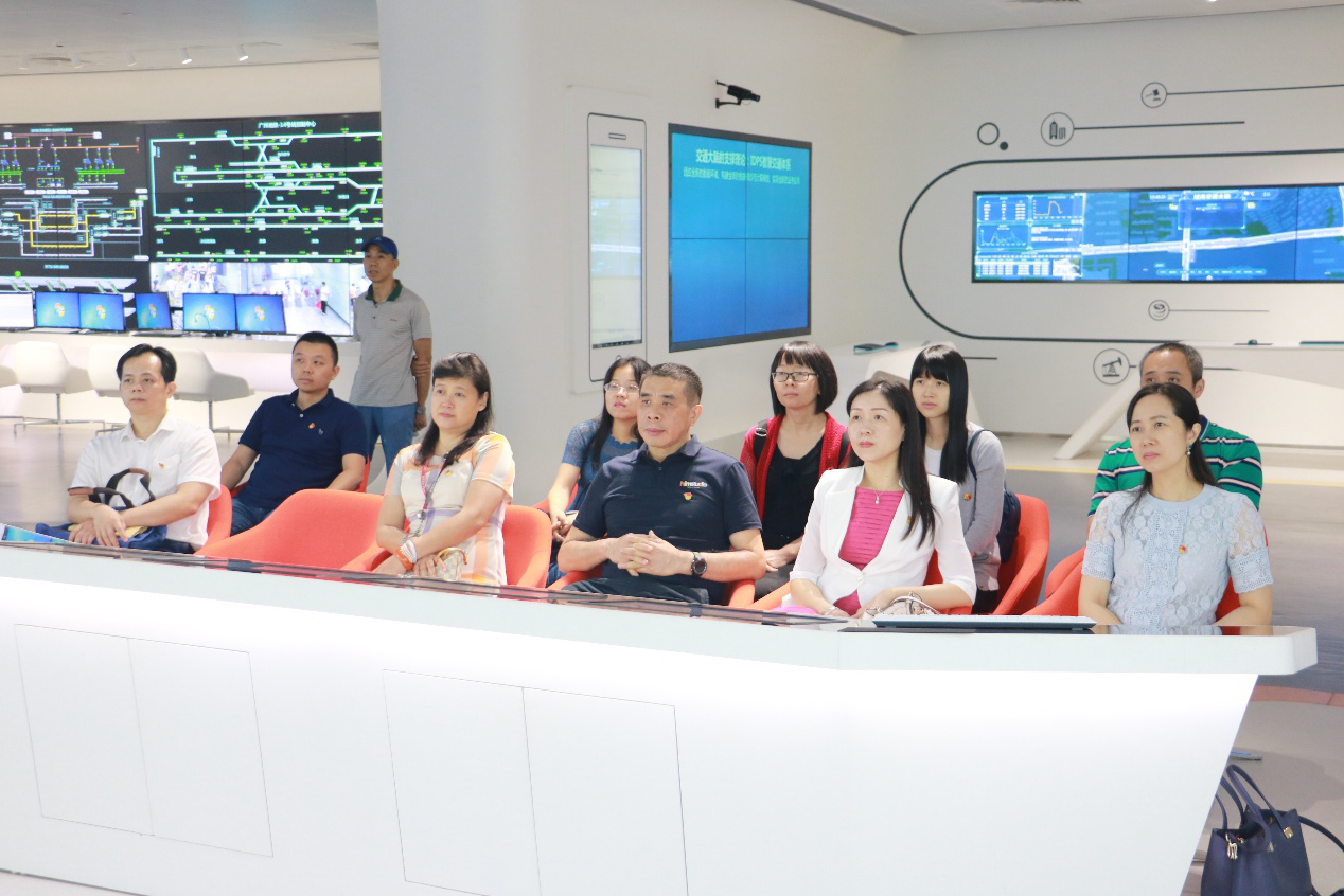 1565056634775389.png 圖片2.png